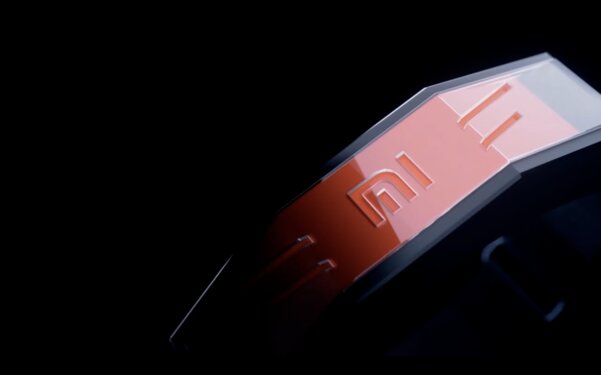 Xiaomi представила корону для управления гаджетами силой мысли. Не кликбейт