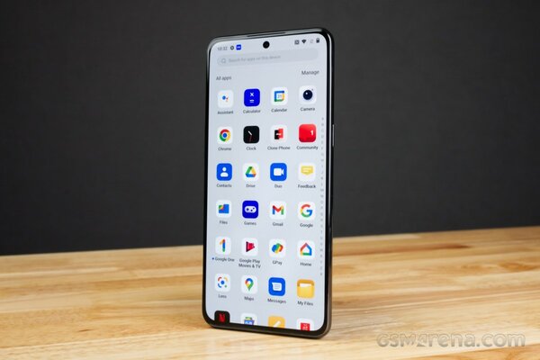Представлен OnePlus 10T с мощной начинкой и зарядкой 150 Вт, но одну деталь убрали