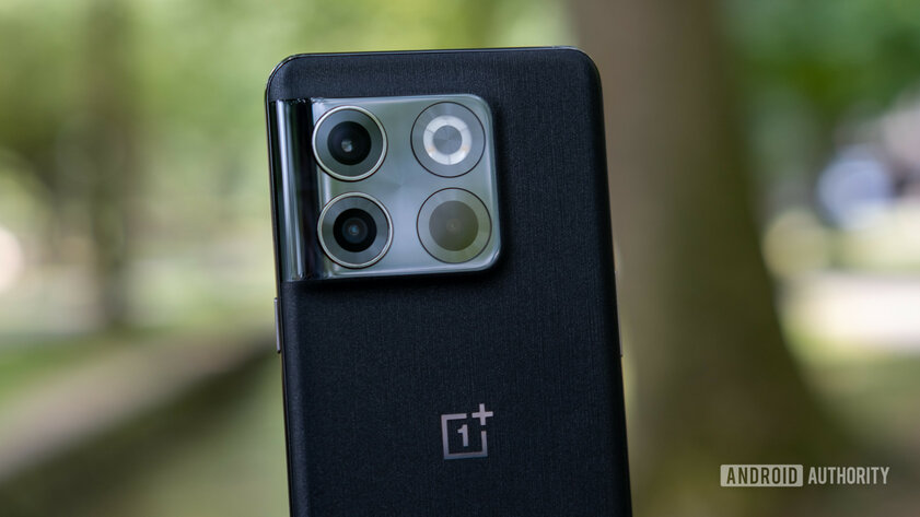 Обзор OnePlus 10T: волк* в овечьей шкуре*