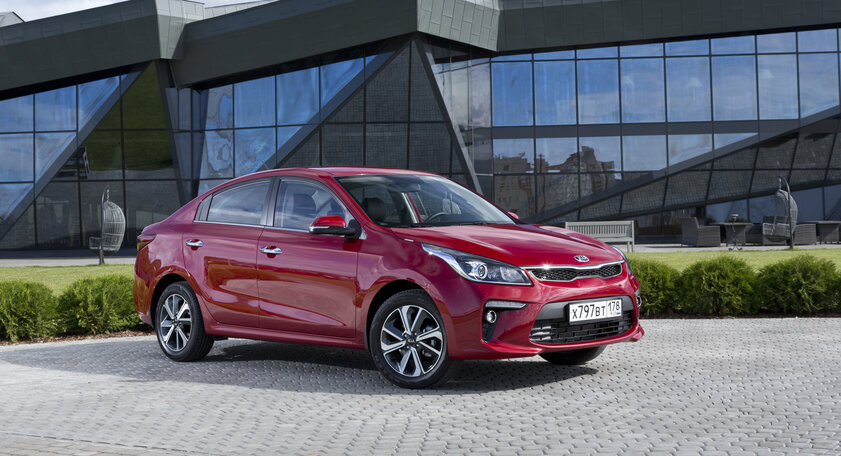 В России отзывают более 100 тысяч автомобилей KIA из-за проблем с подушками