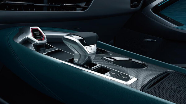 Спустя 9 лет MG представила новую флагманскую модель — лифтбек MG 7