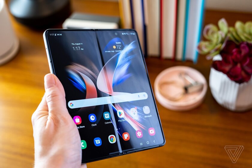 Тяжёлый, толстый и слишком дорогой, но великолепный: обзор Samsung Galaxy Z Fold 4