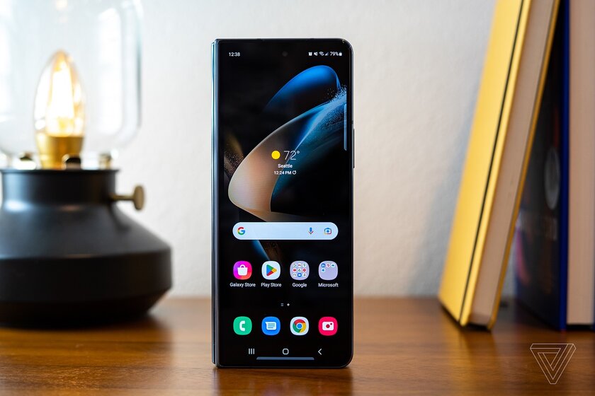 Тяжёлый, толстый и слишком дорогой, но великолепный: обзор Samsung Galaxy Z Fold 4