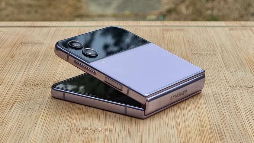 Флагманский чип, старые камеры и толстый корпус: обзор Samsung Galaxy Flip 4