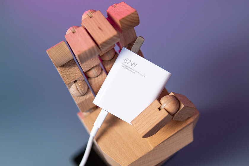 Xiaomi перестала комплектовать смартфоны Redmi зарядкой. А разговоров-то было