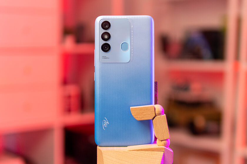 Обзор Itel Vision 3 Plus: огромный экран и NFC за 10 тысяч рублей — Отзыв спустя две недели использования. 1