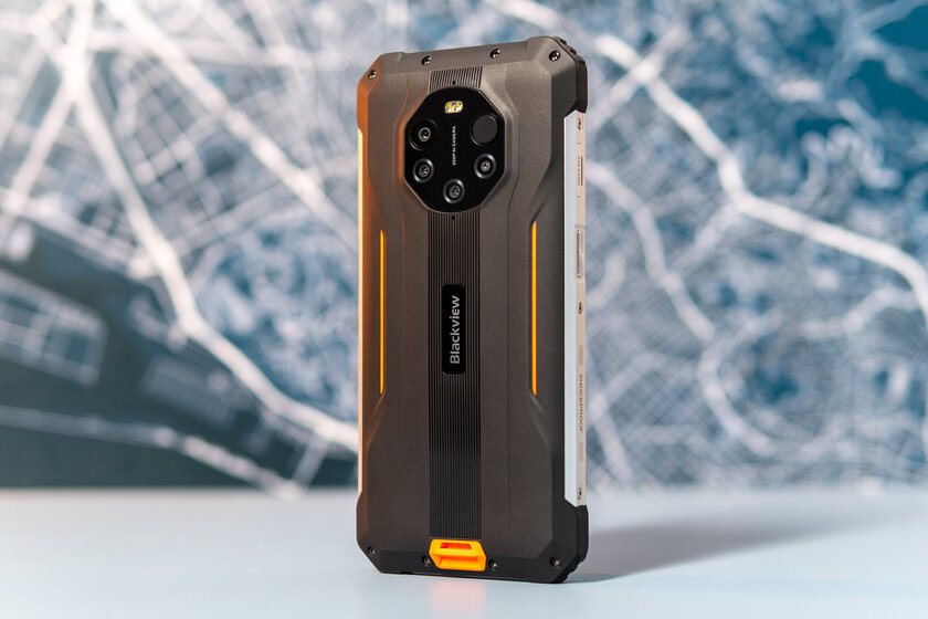 Тепловизор в смартфоне сильно выручает в быту. Тестирую BlackView BL8800 Pro — Внешний вид и эргономика. 1