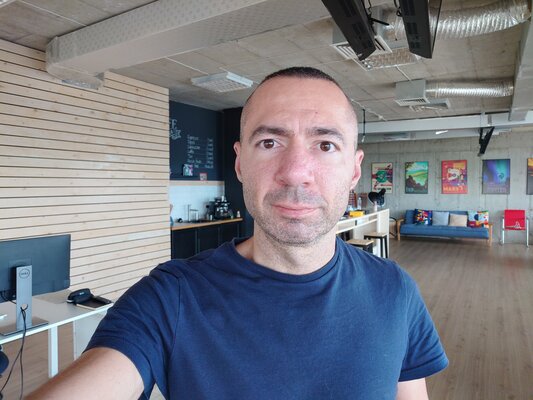 Компактный смартфон, которого так не хватало. Обзор Sony Xperia 5 IV — Дневная съёмка. 72