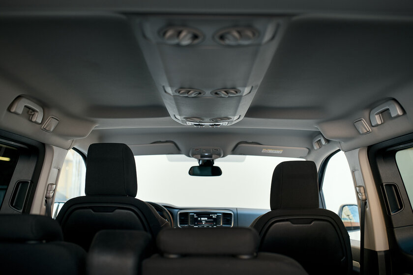 Микроавтобусы непопулярны, а зря. Тестирую Opel Zafira Life и убеждаюсь в удобстве — Встреча. 13