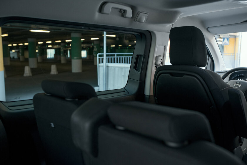 Микроавтобусы непопулярны, а зря. Тестирую Opel Zafira Life и убеждаюсь в удобстве — Встреча. 19