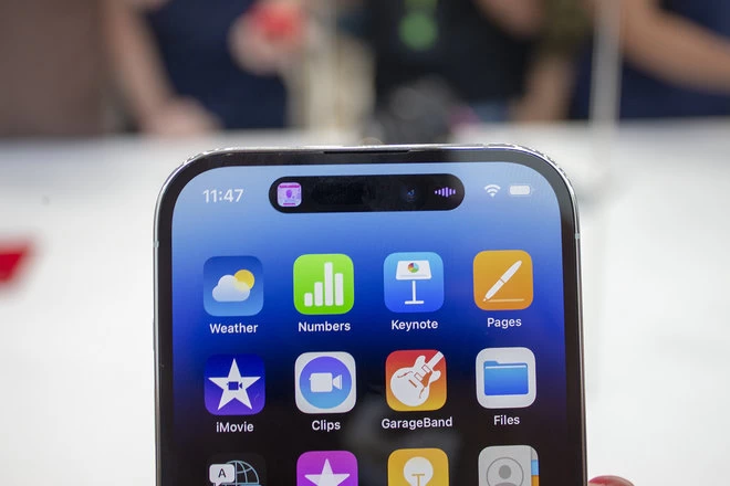 Первые отзывы об iPhone 14 Pro: что думают журналисты после знакомства — Dynamic Island, над которым все смеялись. 2