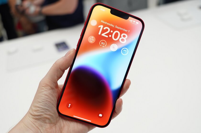 Первые отзывы об iPhone 14: что думают журналисты после знакомства