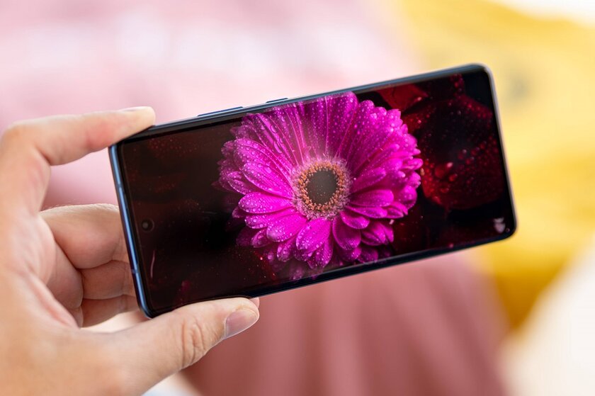 Приятный корпус, мощный процессор и лучшие камеры: обзор Motorola Edge 30 Fusion