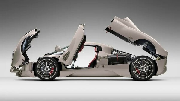 Представлен впечатляющий суперкар Pagani Utopia: двигатель V12 и ретростиль