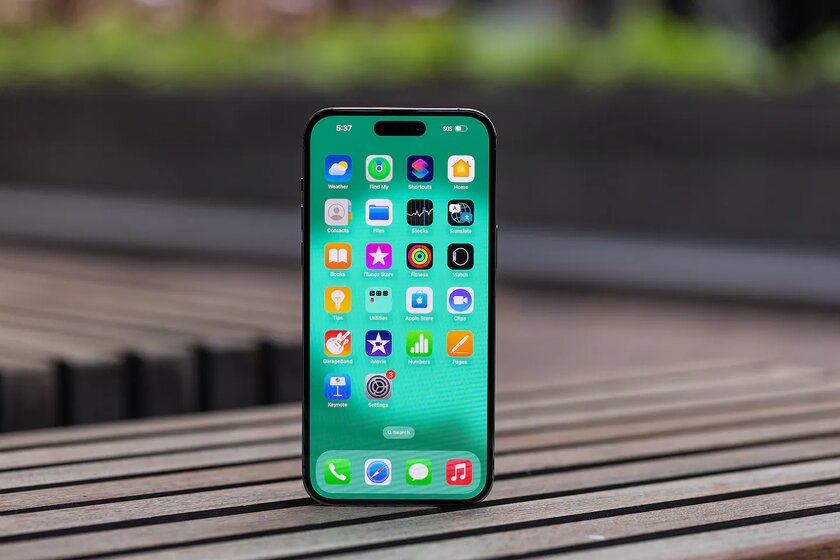 Обзор iPhone 14 Pro: важные улучшения, которые не стоят того — Отзыв. 1