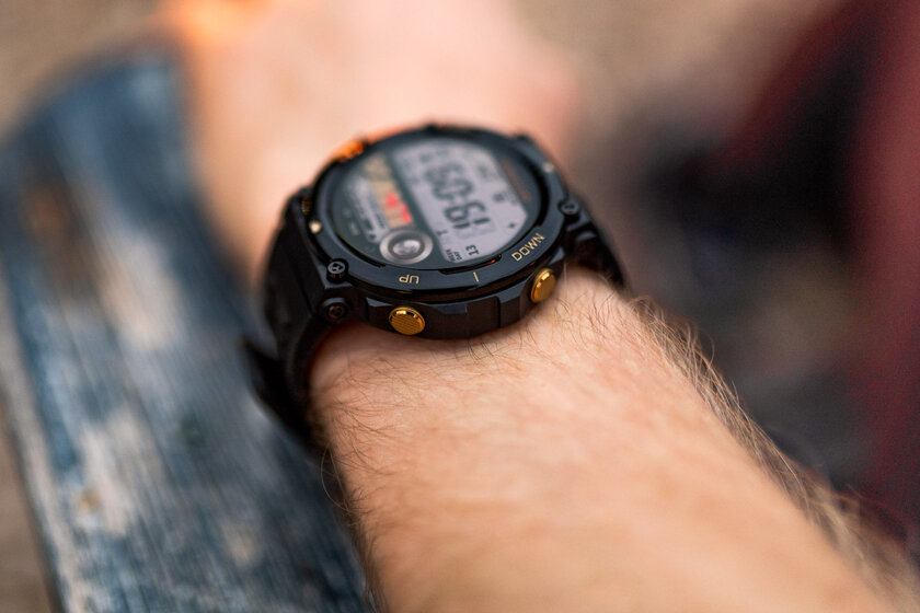 G-Shock из мира умных часов. Обзор Amazfit T-Rex 2 — Внешний вид и эргономика. 5