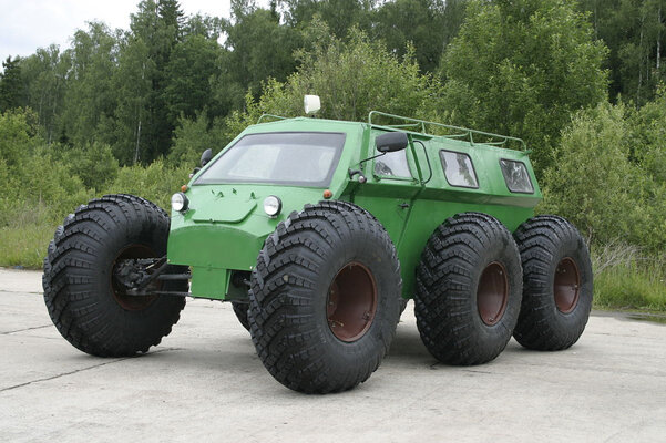 Что не придумают, лишь бы дороги не строить! 10 монструозных российских внедорожников