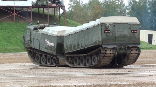 Что не придумают, лишь бы дороги не строить! 10 монструозных российских внедорожников