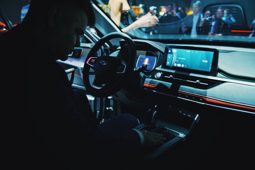 Chery представила Tiggo 4 Pro на рынке России: названы цены и комплектации