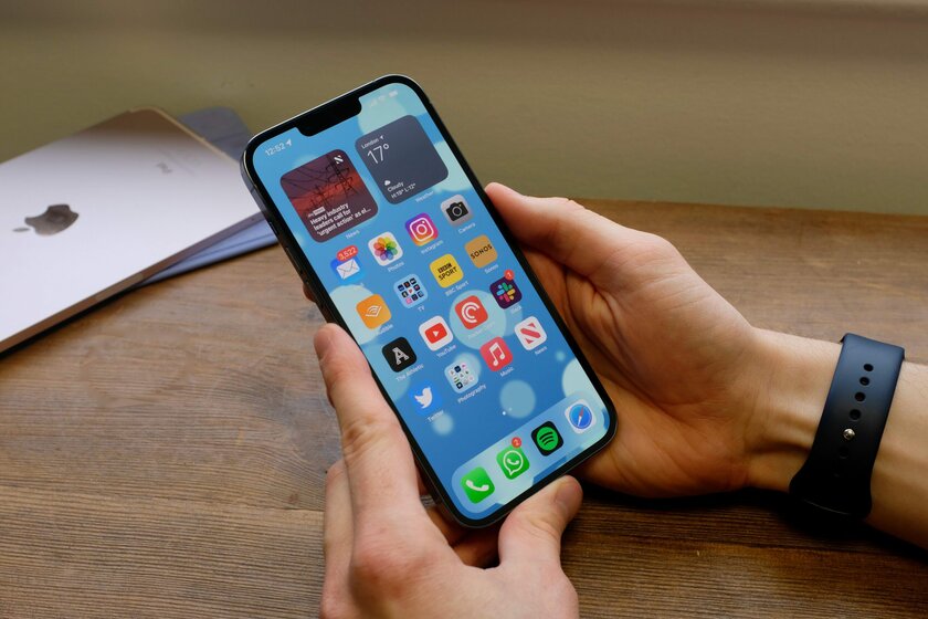 iPhone 14 не покупают? Apple сворачивает производство смартфона в Китае