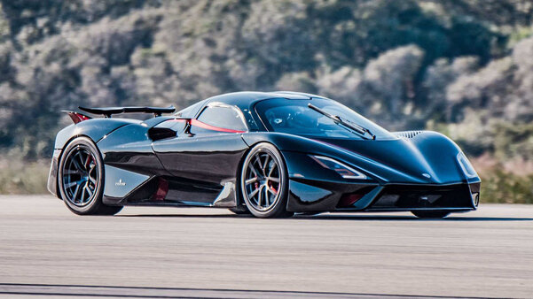 10 самых быстрых серийных автомобилей. 400 км/час не предел