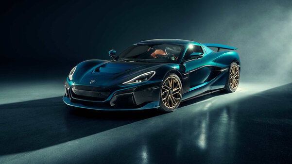 10 самых быстрых серийных автомобилей. 400 км/час не предел
