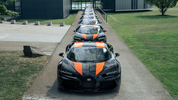 10 самых быстрых серийных автомобилей. 400 км/час не предел