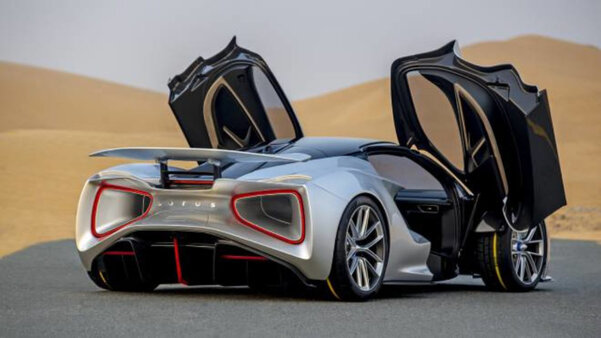 Самые дорогие электрокары в 2022 году. Mercedes и Tesla в догоняющих