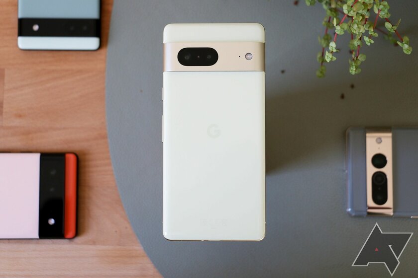 Обзор Google Pixel 7: недорогой и будет радовать 3 года (но не больше) — Отзыв. 1
