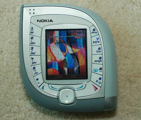 Об этих телефонах Nokia мечтали наши родители. Сейчас таких не делают