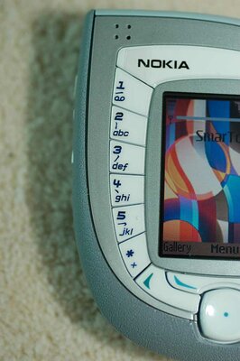 Об этих телефонах Nokia мечтали наши родители. Сейчас таких не делают