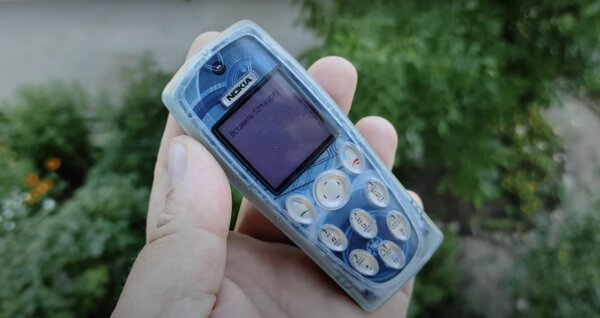 Об этих телефонах Nokia мечтали наши родители. Сейчас таких не делают