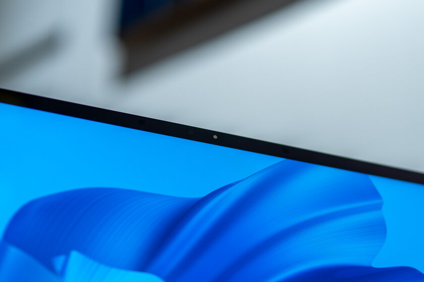 Это лучший ноутбук, конкурирующий с MacBook. Обзор Huawei MateBook X Pro (2022) — Дисплей и звучание. 16