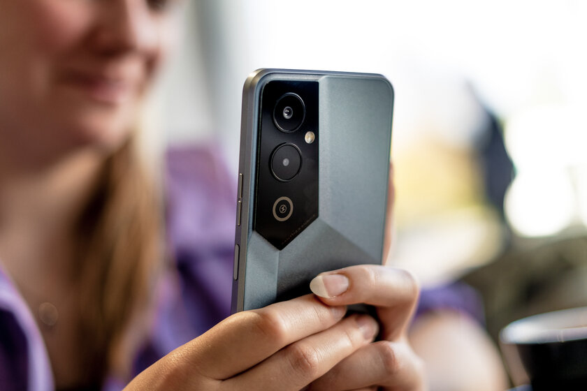 Космический внешний вид и классный экран: обзор Tecno Pova 4 Pro — Отзыв спустя две недели использования. 1
