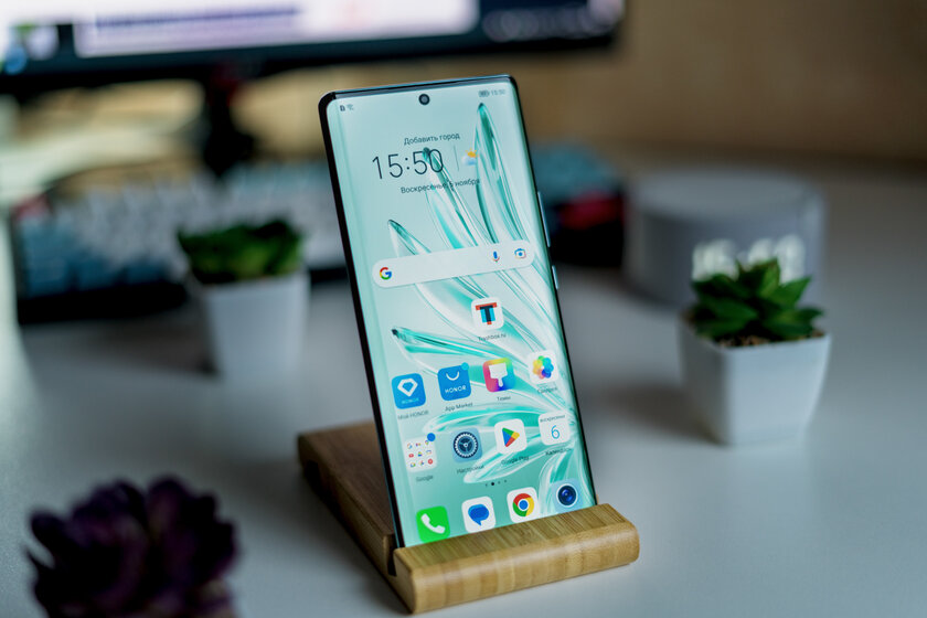 Обзор HONOR 70: сервисы Google, мощный процессор и надёжная начинка — Экран. 1