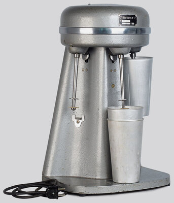 Гениальнейшая бытовая техника СССР, о которой давно забыли. Сейчас такую не делают