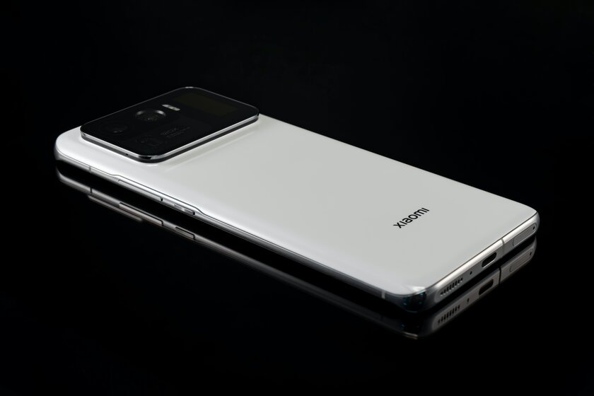 Есть хорошая и плохая новости: аудитория MIUI выросла, но выручка Xiaomi рухнула на 59%