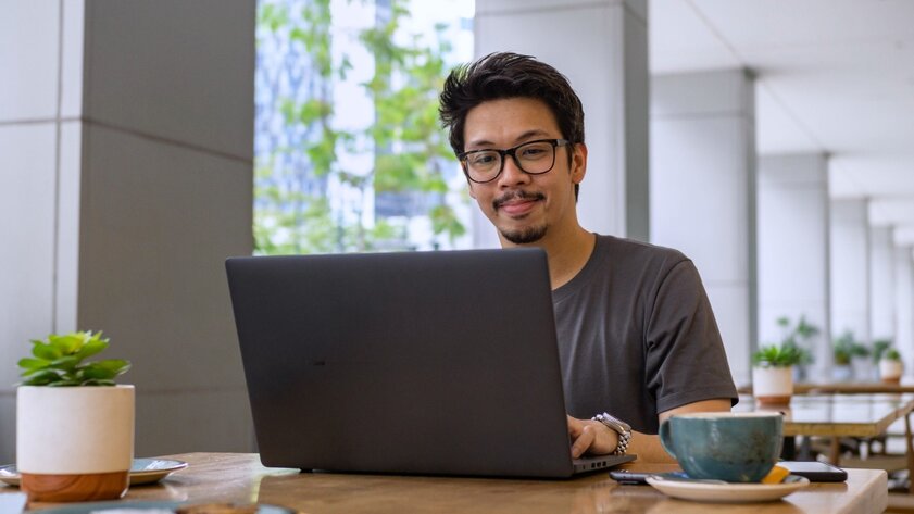 Обзор Xiaomi RedmiBook 15: характеристики превышают цену — Отзыв. 1