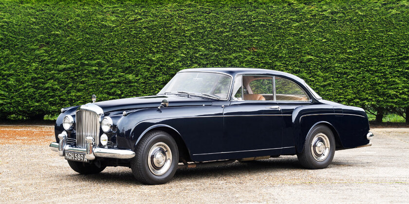 В Bentley больше 60 лет использовали один и тот же двигатель V8. И вот почему