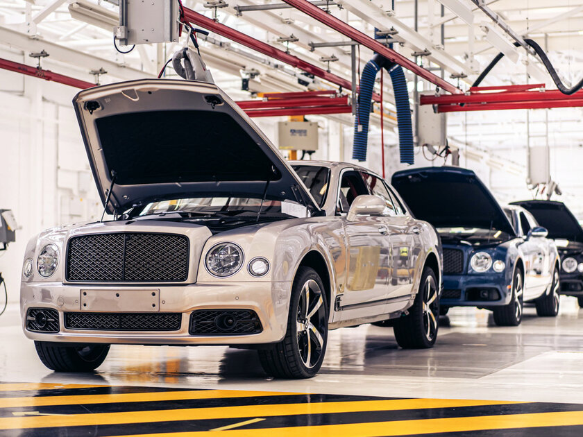 В Bentley больше 60 лет использовали один и тот же двигатель V8. И вот почему