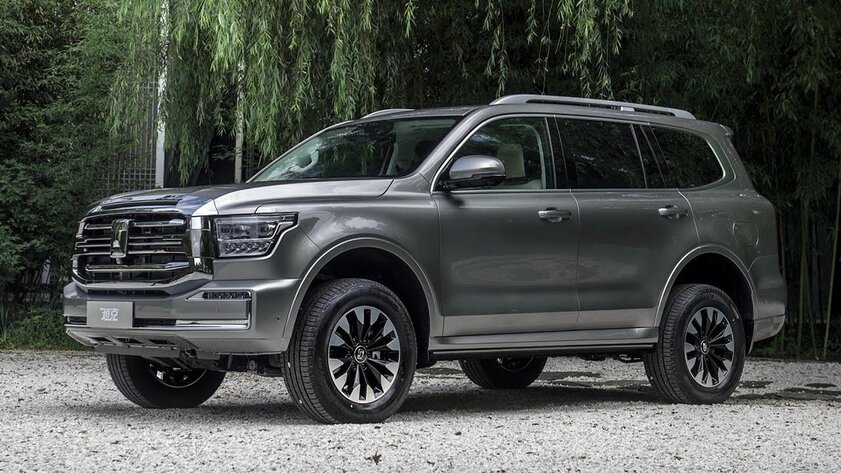 Китайский Tank официально представили в России: продажи в первой половине 2023 года