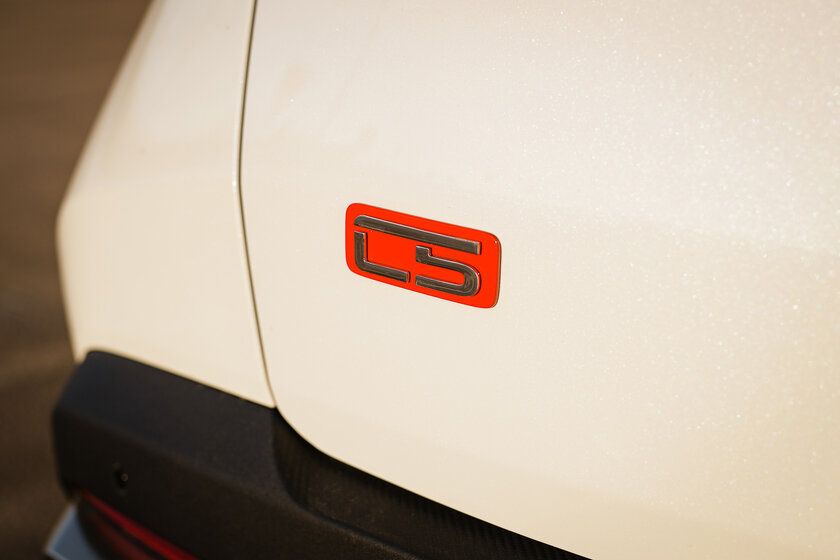 Что из себя представляет суббренд Chery в России? Обзор OMODA C5