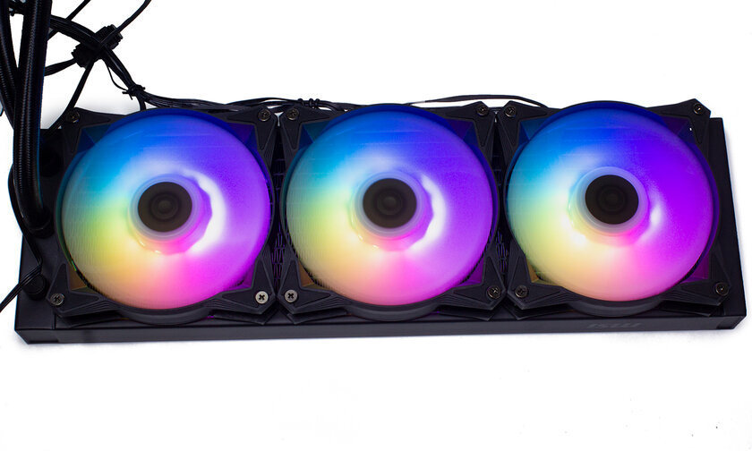 Обзор MSI MAG CORELIQUID C360: баланс производительности и дизайна — Комплектация, внешний вид. 13