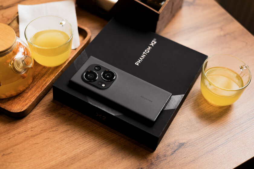 Этот смартфон будто отфотошопленный. Каково с Tecno Phantom X2 в реальной жизни — Отзыв спустя две недели использования. 1