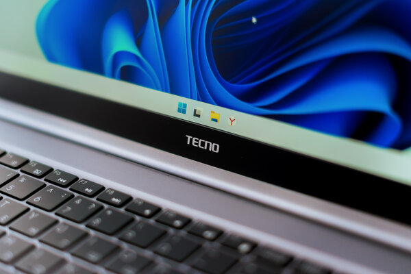 Обзор TECNO MEGABOOK T1: темная лошадка среди мобильных ПК