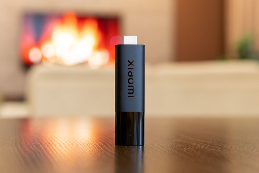Эта «флешка» от Xiaomi оживляет старый телевизор. Плюсы и минусы дешёвой Mi TV Stick 4K