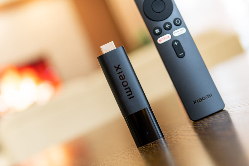Эта «флешка» от Xiaomi оживляет старый телевизор. Плюсы и минусы дешёвой Mi TV Stick 4K