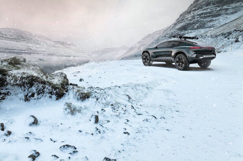 Audi представила концепт пикапа будущего: с AR-управлением, быстрой зарядкой и необычным кузовом