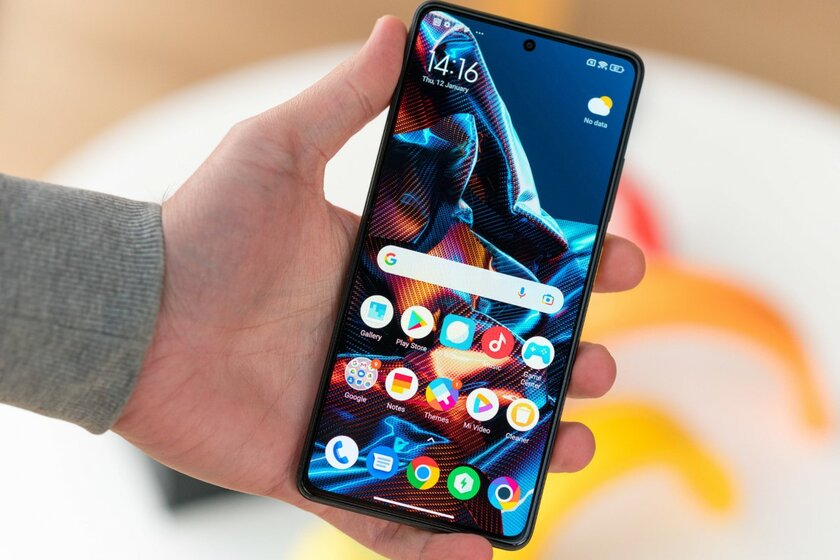 Xiaomi прыгнула выше головы? Обзор POCO X5 Pro: дорогая начинка в среднем классе — Дизайн корпуса. 5