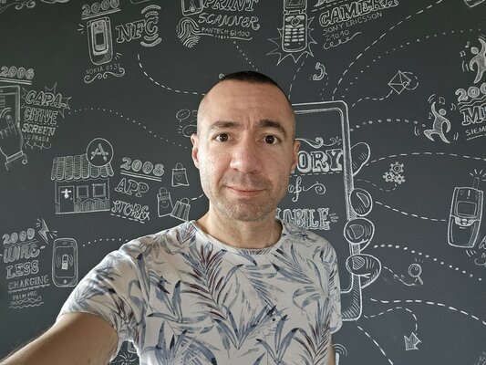 Все не любят, а мне понравился — и вам понравится. Обзор Samsung Galaxy S23 — Камеры. 68